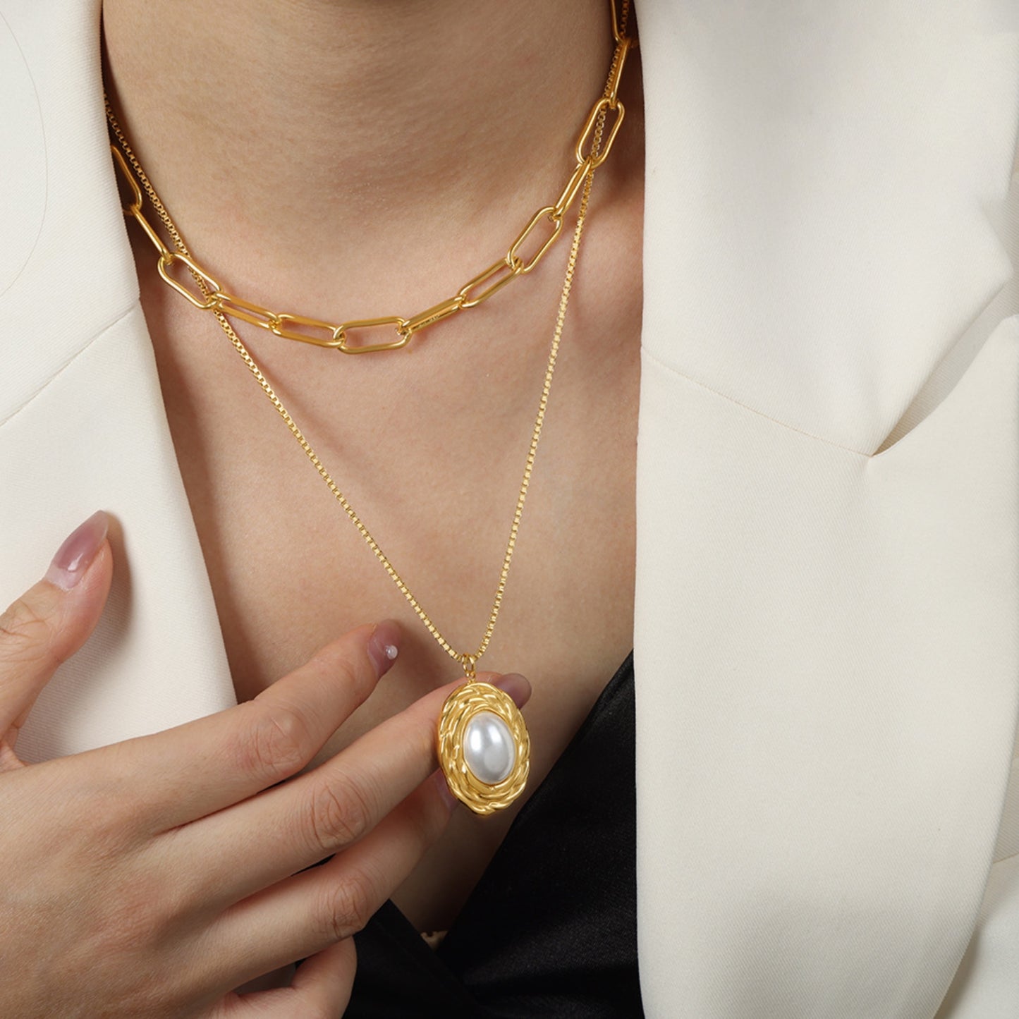 Inlaid Pearl Layered Titanium Steel Necklace