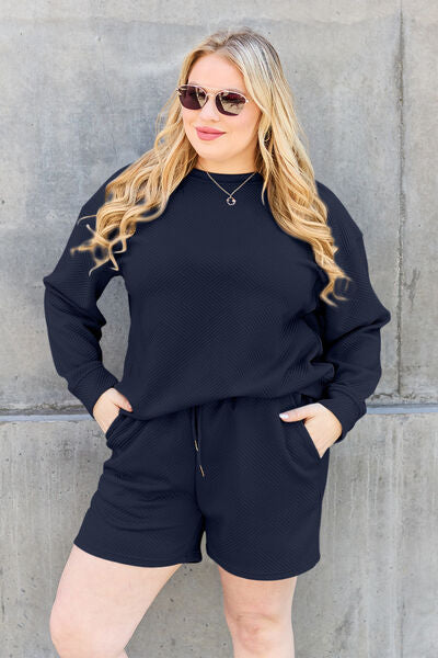 5 Comfy Textured Shorts Outfit (S - 2X)