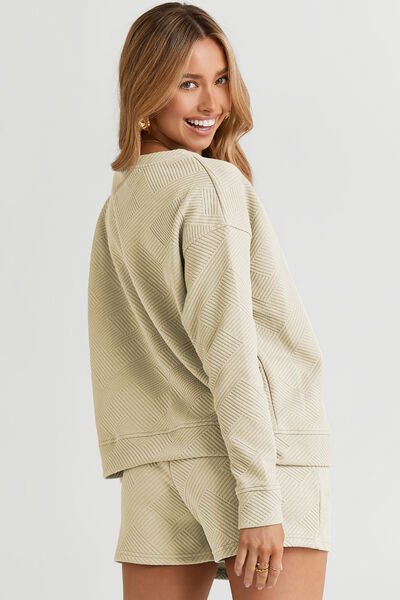 5 Comfy Textured Shorts Outfit (S - 2X)