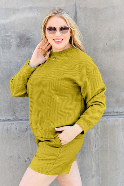 5 Comfy Textured Shorts Outfit (S - 2X)