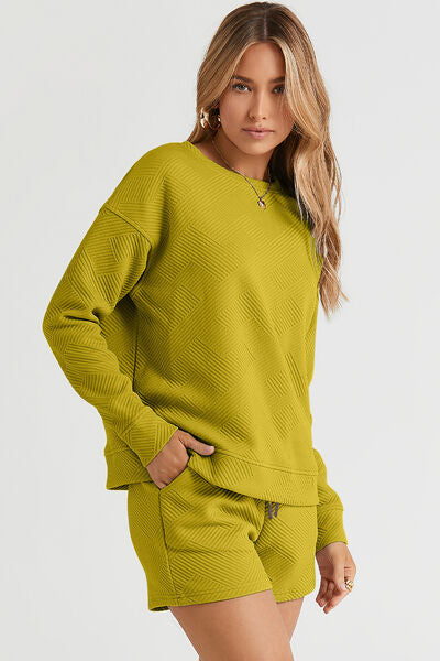 5 Comfy Textured Shorts Outfit (S - 2X)