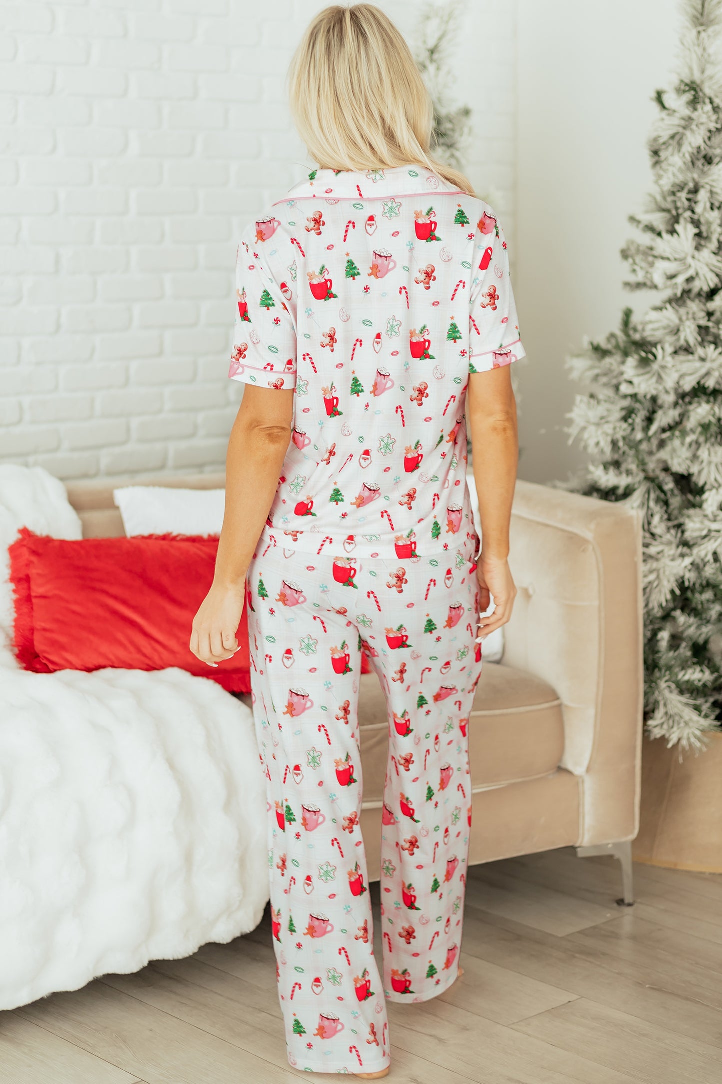 The Cozy Comfy Hot Chocolate & Christmas Pajamas / Lounge Outfit