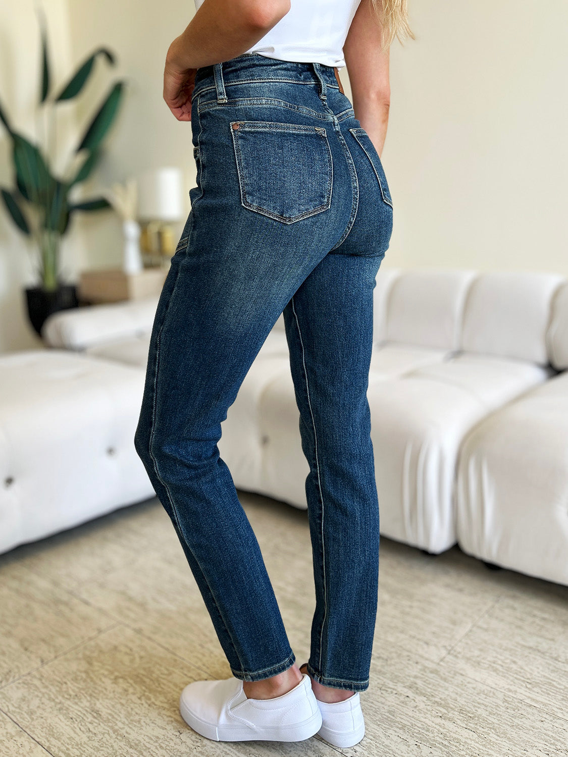 Chic High Waist Skinny Jeans (0 - 24W)