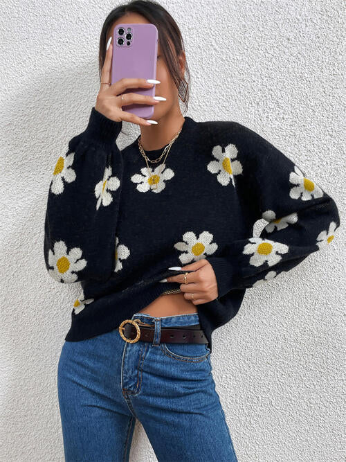 4 Flower Round Neck Latern Sleeve Sweater