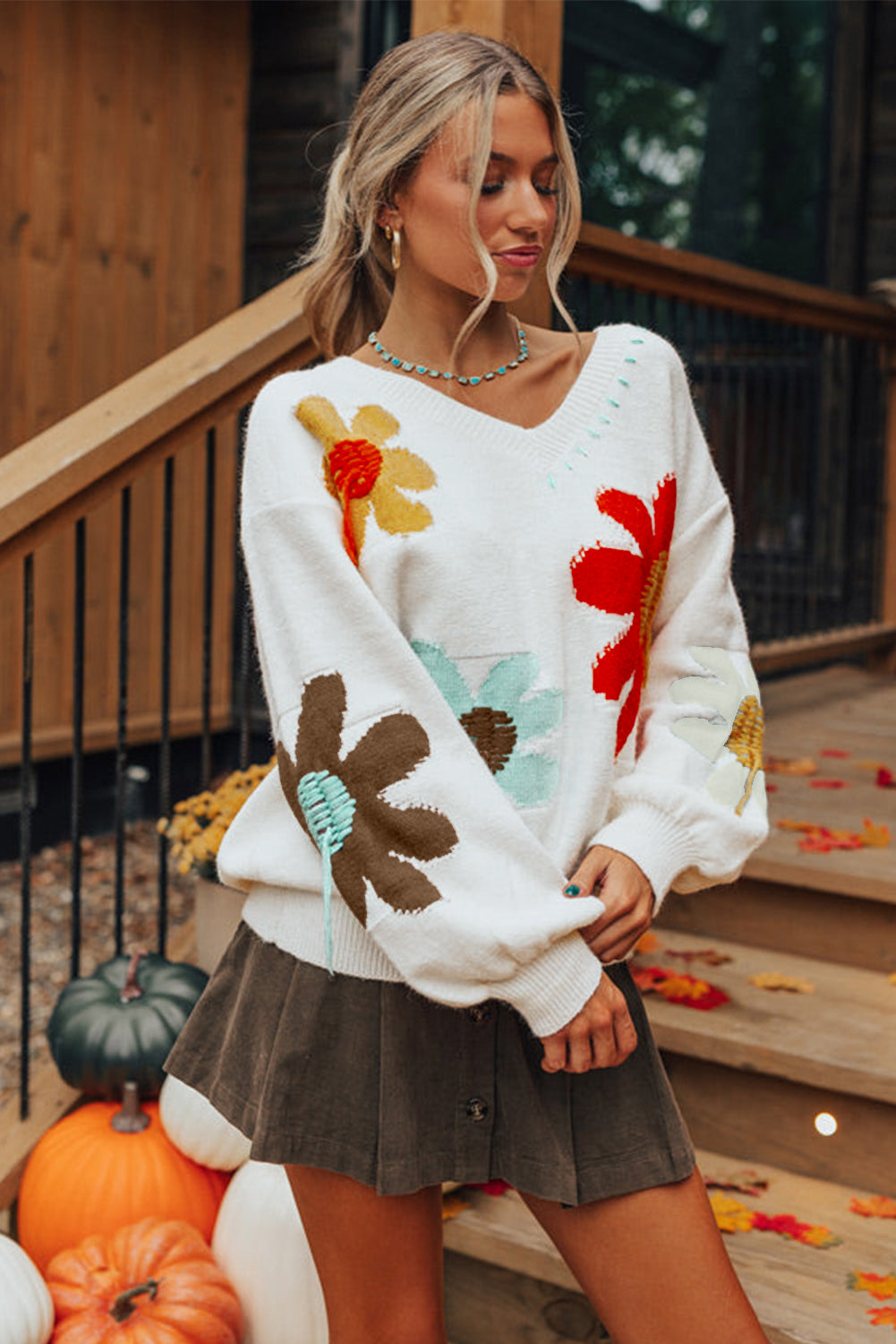 Cozy Floral V Neck Sweater in 2 Colors