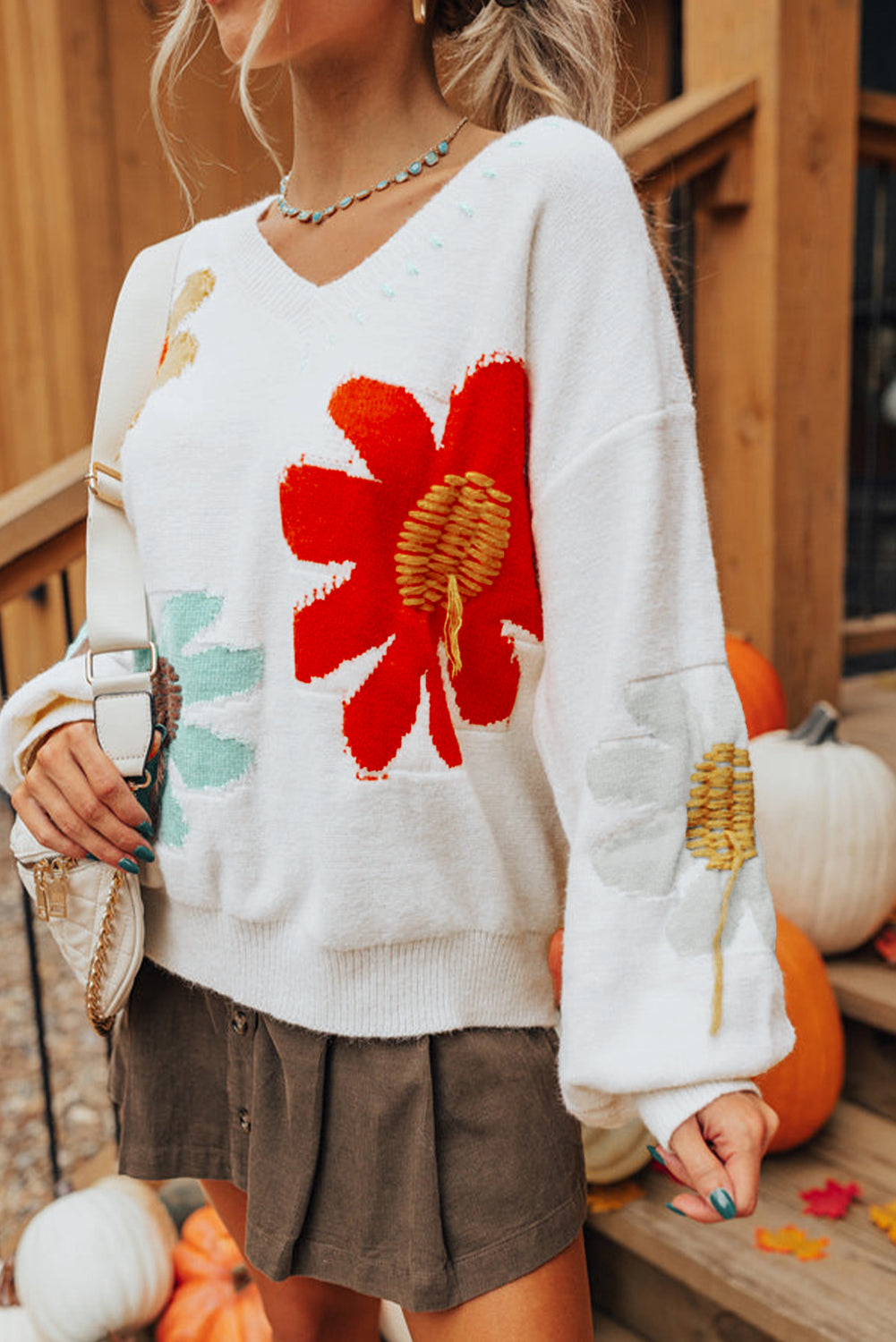 Cozy Floral V Neck Sweater in 2 Colors