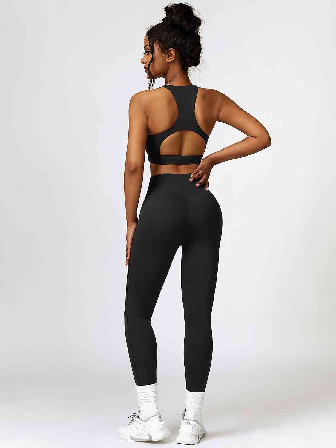 Cropped Sport Tank w/ Leggings Outfit