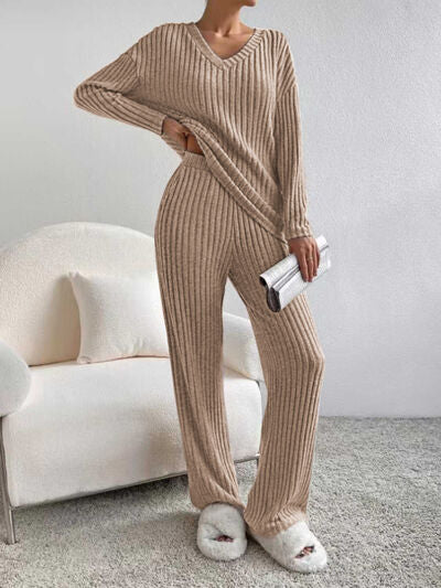 4 Ribbed V-Neck 2 Piece Pants Outfit